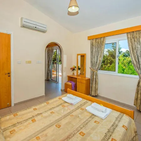 Evilia By Вилла